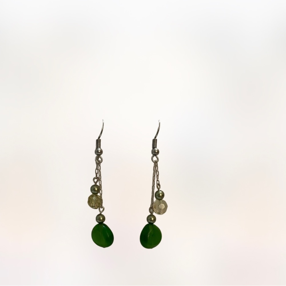 Handmade Earring - Picture 3 of 3